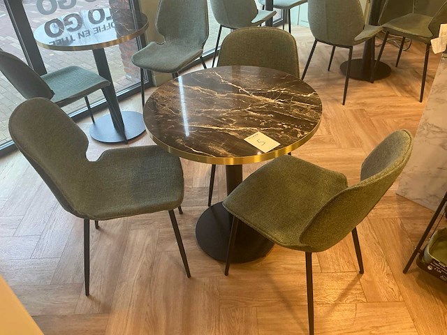 De arend tafel en stoelen (4x) - afbeelding 3 van  10