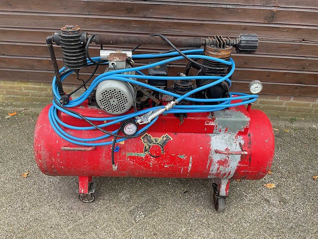 De backer 63ld zuigercompressor - afbeelding 1 van  4