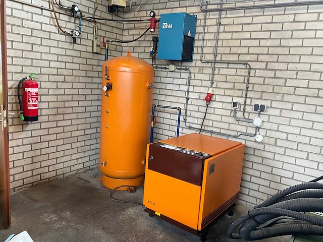 De backer alup scr 8 schroefcompressor - afbeelding 1 van  6