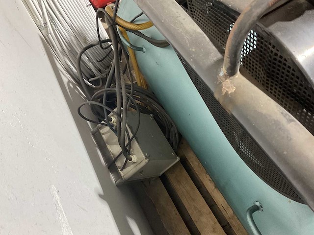 De backer vb750/310 compressor - afbeelding 4 van  4