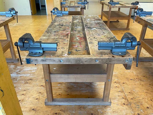 De beuk timmermans werkbank - afbeelding 2 van  7