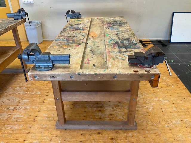 De beuk timmermans werkbank - afbeelding 2 van  7