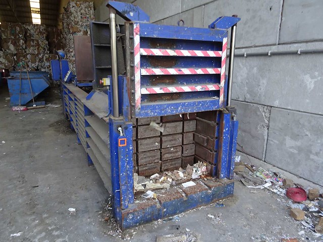 De breuk - papierpers 40tons - afbeelding 4 van  12