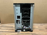 De eu230v-s koffiemachine - afbeelding 8 van  9