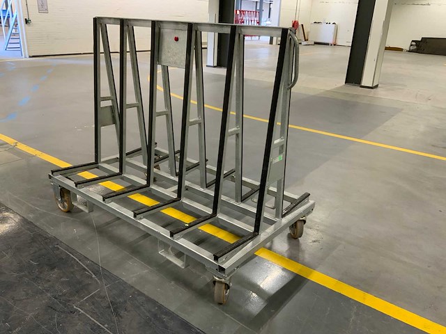 De glasbok 32.01b mobiel glasrek - afbeelding 1 van  6