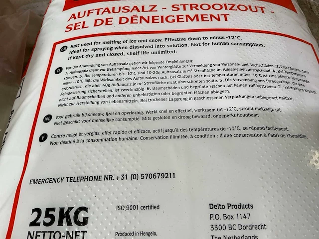 De-icing salt - unsieved partij - zoutstrooier - afbeelding 6 van  8