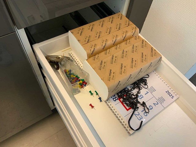 De inhoud van een pantry - afbeelding 1 van  10