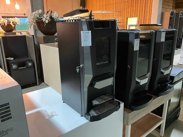 De jong duke edge 8-134 koffiemachine - afbeelding 1 van  9