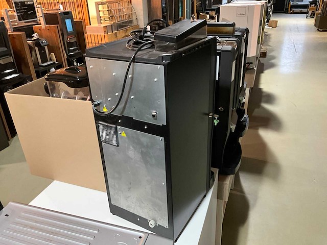 De jong duke edge 8-134 koffiemachine - afbeelding 3 van  9