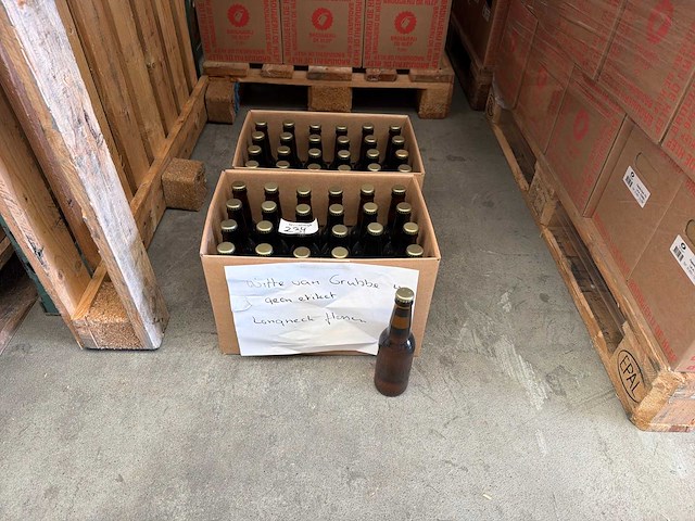 De klep - witte van grubbe (ongeëtiketteerd) 24x33cl bier (2x) - afbeelding 1 van  2