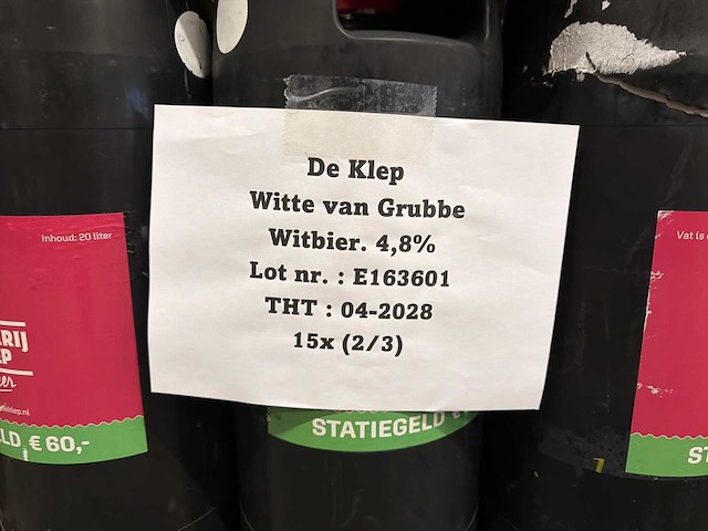 De klep witte van grubbe (witbier) 20l fuste bier (49x) - afbeelding 2 van  5