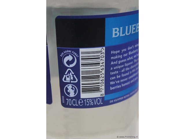 De kuyper blueberry likeur - 70 cl - winkelverkoopprijs € 10.95 - afbeelding 3 van  3