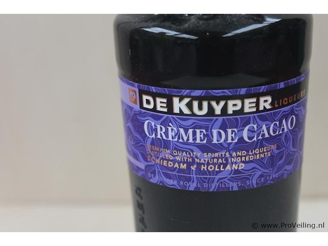 De kuyper crème de cacao - 35 cl - winkelverkoopprijs € 10.95 - afbeelding 2 van  3
