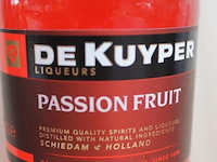 De kuyper passion fruit likeur - 50 cl - winkelverkoopprijs € 10.00 - afbeelding 2 van  3