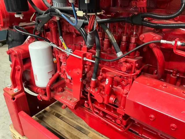 De maas doosan dieselmotor waterpomp - afbeelding 8 van  11