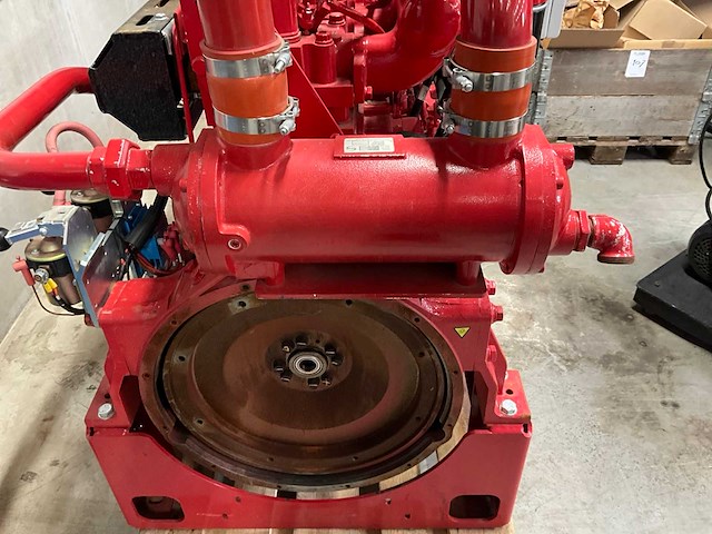 De maas doosan dieselmotor waterpomp - afbeelding 11 van  11