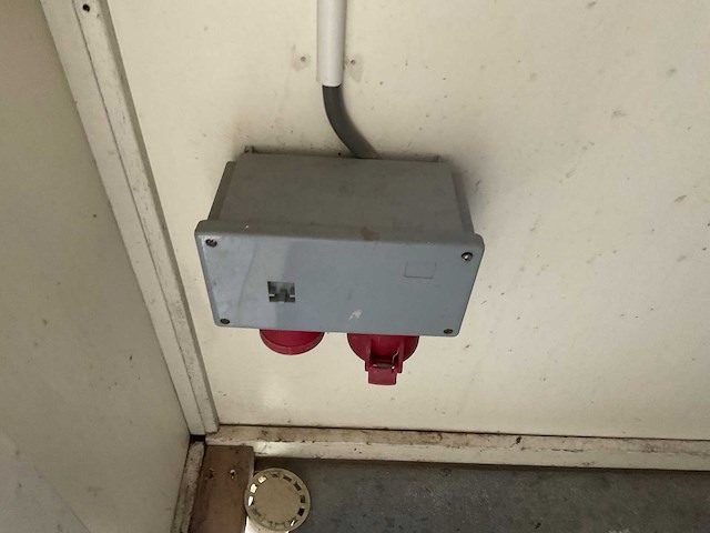 De mors sanitairunit - afbeelding 5 van  5