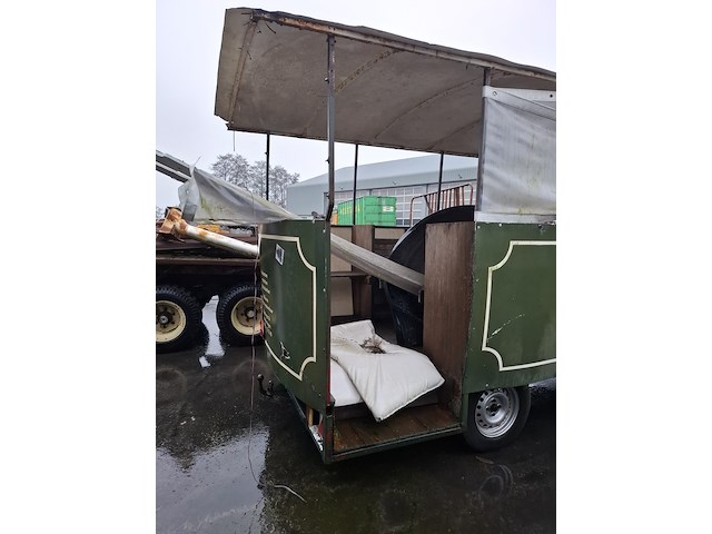 'de paardentram' - afbeelding 2 van  13