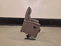 De toekomst - fiesta - relaxfauteuil - sta-op stoel - arm chair - afbeelding 5 van  11