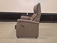 De toekomst - fiesta - relaxfauteuil - sta-op stoel - arm chair - afbeelding 7 van  11