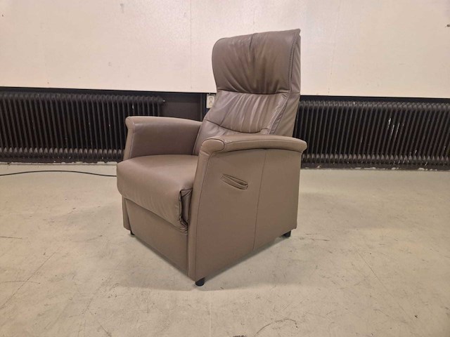 De toekomst - fiesta - relaxfauteuil - sta-op stoel - arm chair - afbeelding 11 van  11