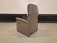 De toekomst - fiesta - relaxfauteuil - sta op stoel - arm chair - afbeelding 2 van  11