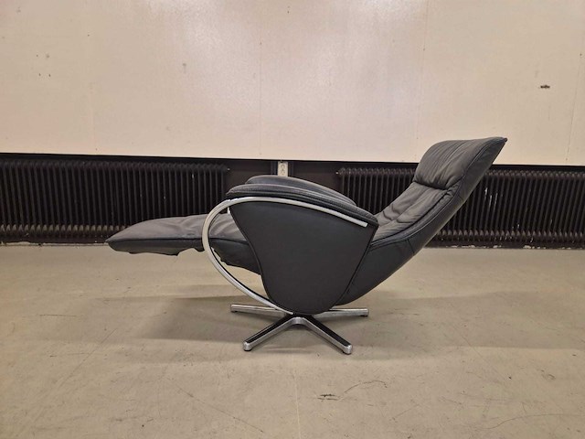 De toekomst - handmatige - relaxfauteuil - arm chair - afbeelding 6 van  11
