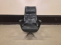De toekomst - twist - elektrische relaxfauteuil - arm chair - afbeelding 5 van  11