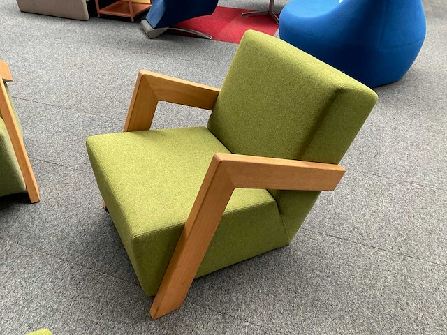 De vorm daddy’s chair wachtkamerset - afbeelding 2 van  5