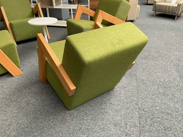 De vorm daddy’s chair wachtkamerset - afbeelding 4 van  5