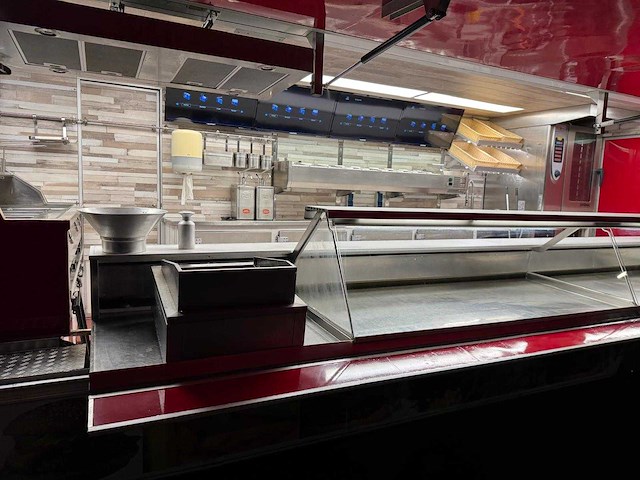 De vries 2000 aanhangwagen 7 meter friet patatwagen grillwagen koelwagen rationale 4477 - afbeelding 25 van  45