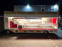 De vries 2000 aanhangwagen 7 meter friet patatwagen grillwagen koelwagen rationale 4477 - afbeelding 30 van  45