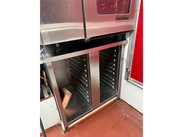 De vries 2000 aanhangwagen 7 meter friet patatwagen grillwagen koelwagen rationale 4477 - afbeelding 38 van  45