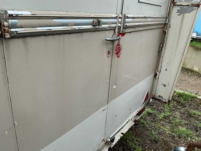 De vries carroserie 2006 gebakskraam - afbeelding 7 van  38