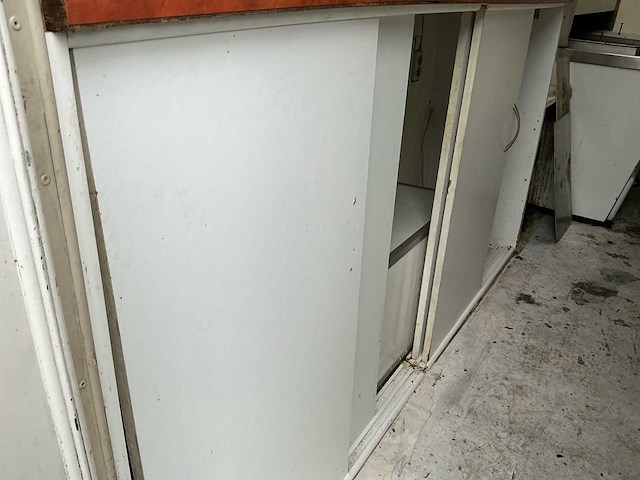 De vries carroserie 2006 gebakskraam - afbeelding 17 van  38