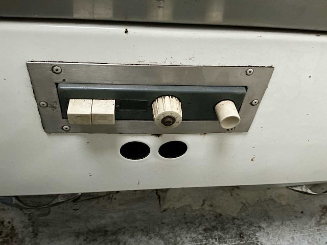 De vries carroserie 2006 gebakskraam - afbeelding 20 van  38