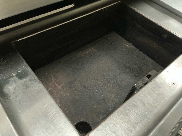 De vries carroserie 2006 gebakskraam - afbeelding 22 van  38