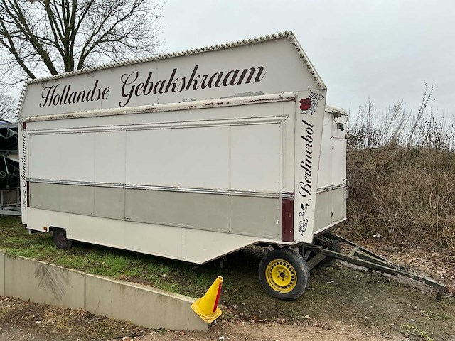 De vries carroserie 2006 gebakskraam - afbeelding 23 van  38