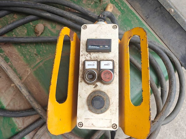 De waele-briche - 2013 - manntention - stortbak - afbeelding 8 van  20