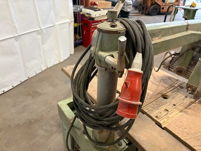 De walt - afkortzaag - afbeelding 2 van  10