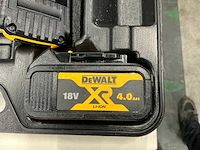 De walt accu's en laders (4x) - afbeelding 2 van  6