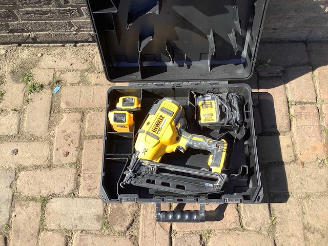 De walt d-65509 accu tekker - afbeelding 2 van  4