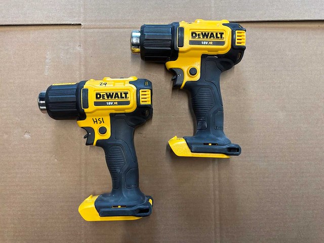 De walt dce530 accu heteluchtpistool (2x) - afbeelding 1 van  3