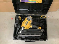 De walt dcn692 spijkers, nagels & nieten - afbeelding 2 van  4