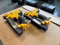 De walt dcn710 tacker (2x) - afbeelding 1 van  2