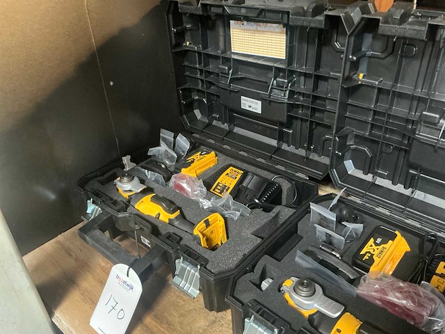 De walt dcs356 accu multi-tool - afbeelding 1 van  3