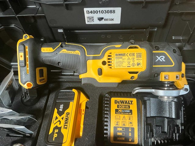 De walt dcs356 accu multi-tool - afbeelding 3 van  3