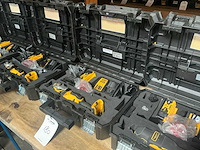 De walt dcs356 accu multi-tool - afbeelding 1 van  3