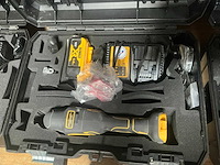 De walt dcs356 accu multi-tool - afbeelding 2 van  3