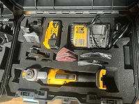 De walt dcs356 accu multi-tool - afbeelding 2 van  3